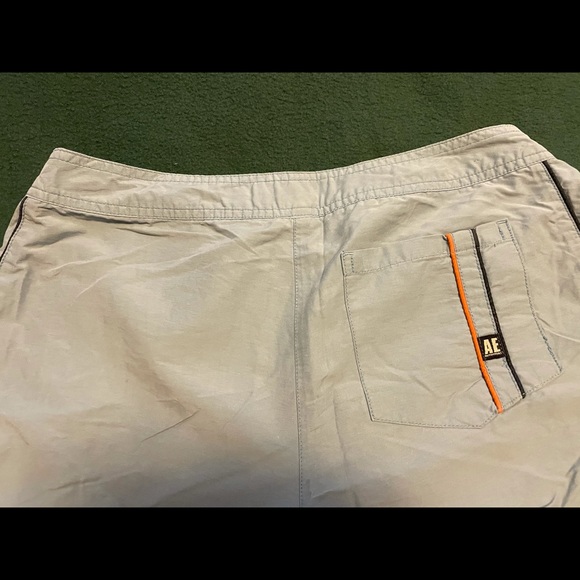 American Eagle Outfitters Board Shorts - Picture 8 of 9